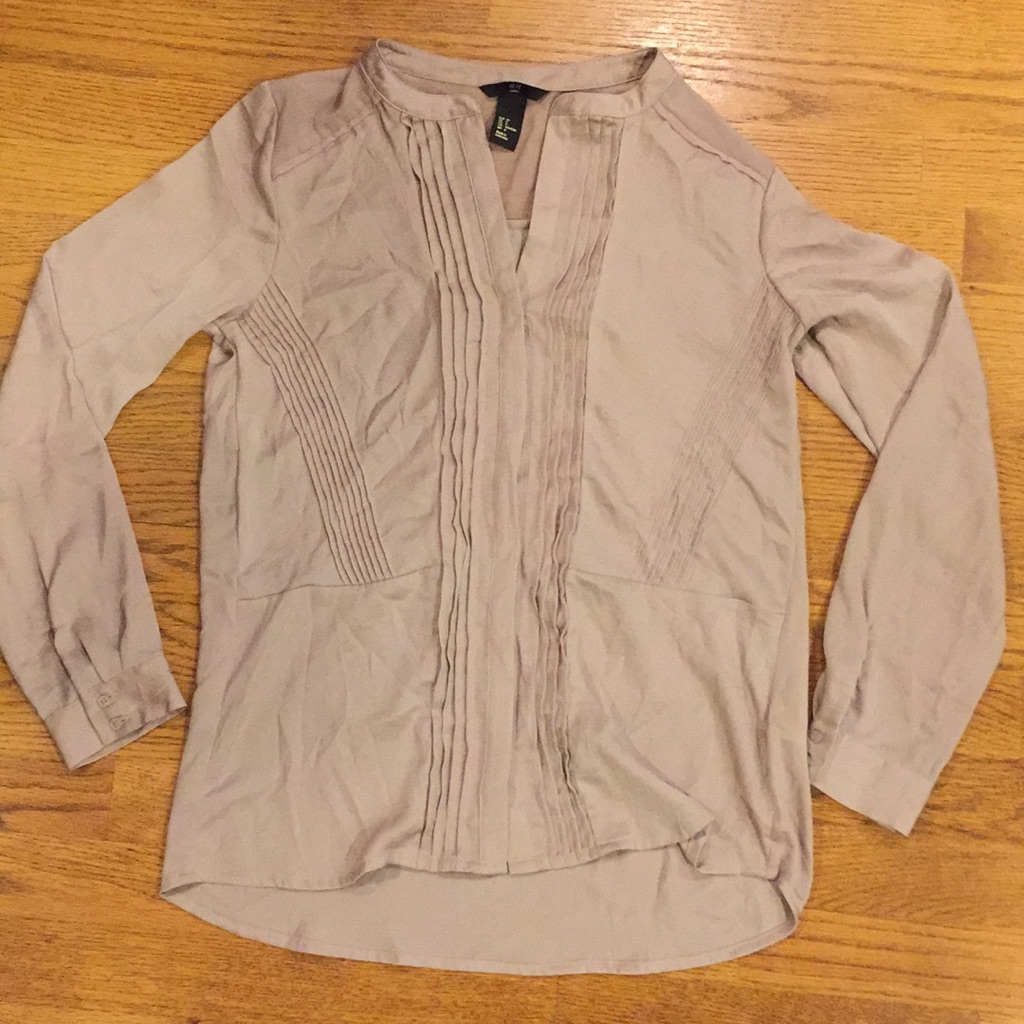 Euc H&M Button Down Blouse